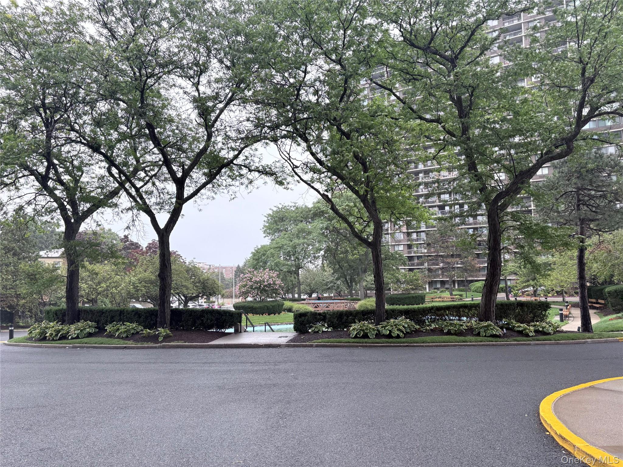 1 Bay Club Drive 18L — photo
