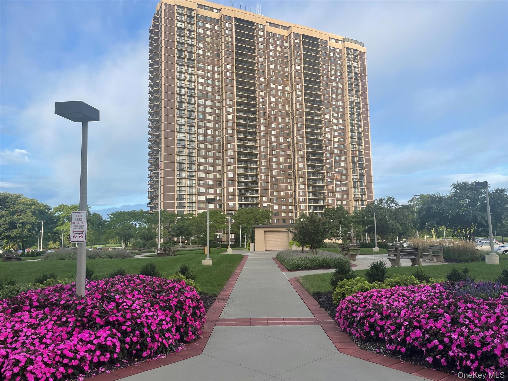 26910 Grand Central Parkway 4M — photo