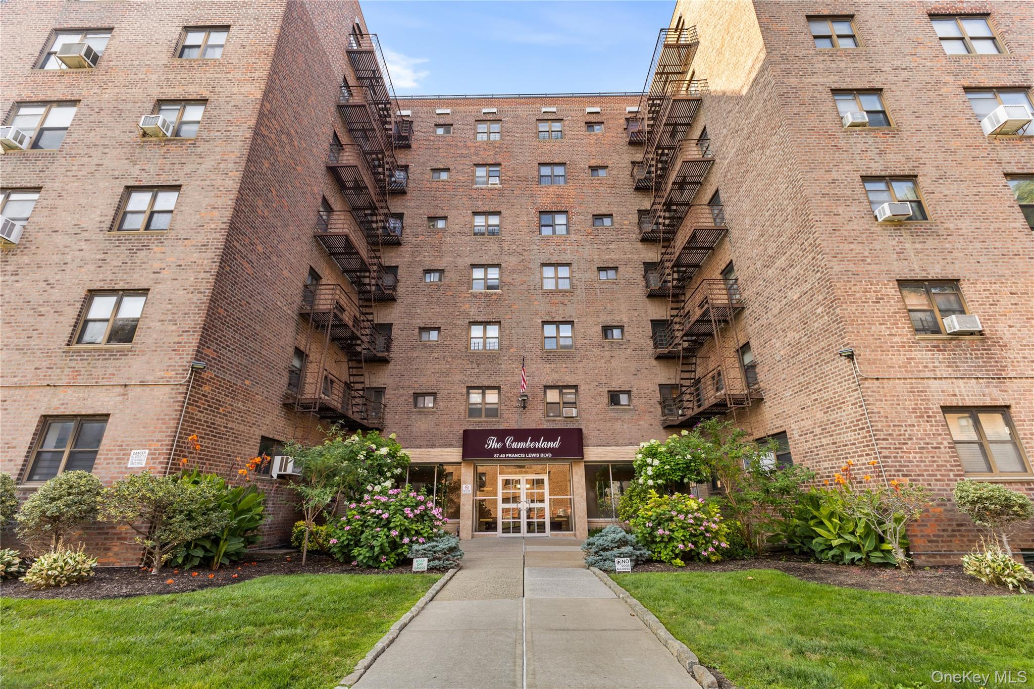 87-40 Francis Lewis Boulevard 42B — photo