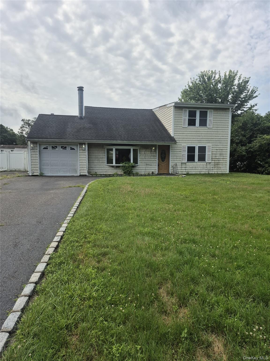 2 Wendy Road — photo