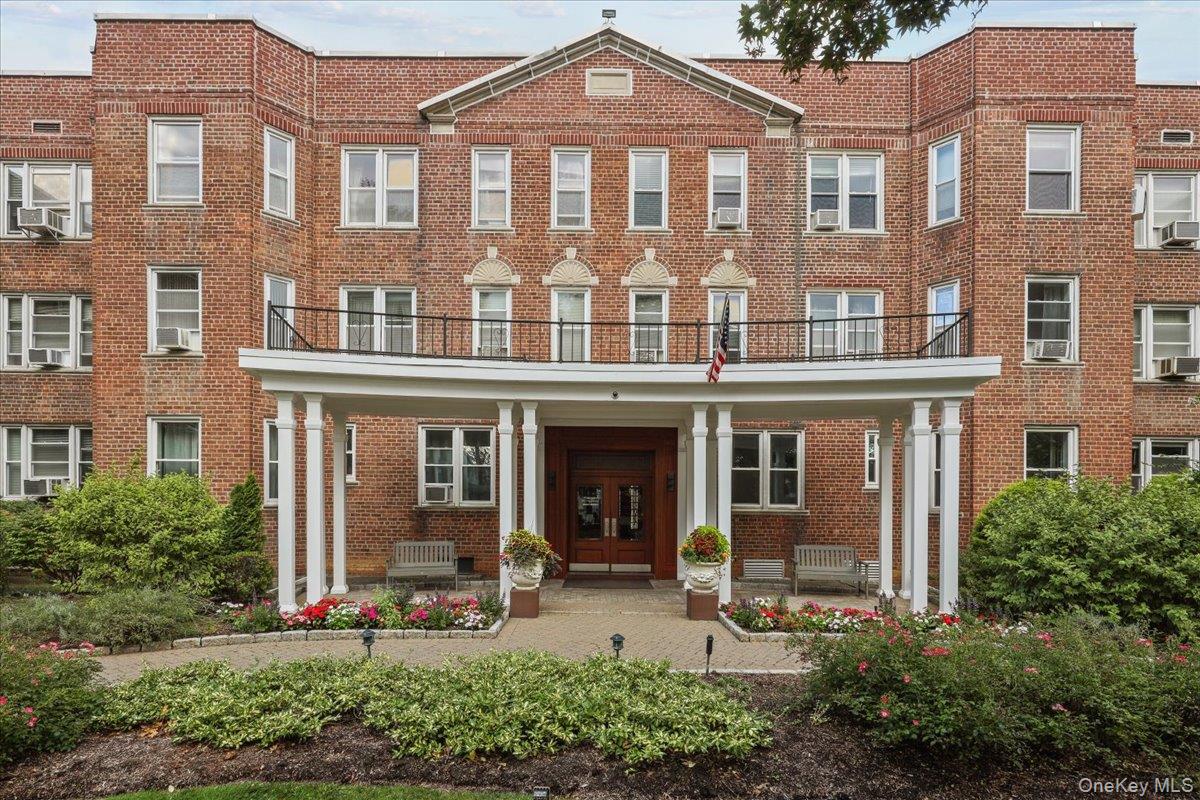 101 Old Mamaroneck Road 3C7 — photo