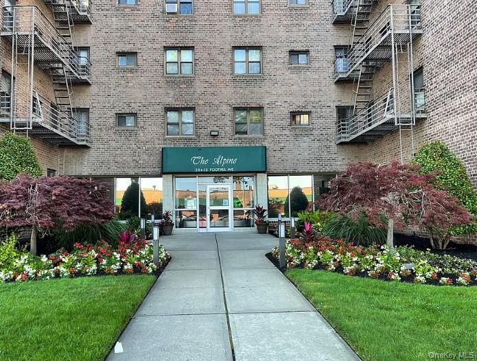 204-15 Foothill Avenue #a34 — photo