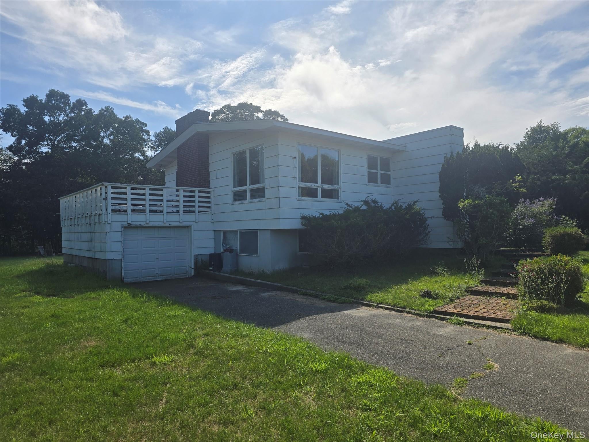 14 Walker Court — photo