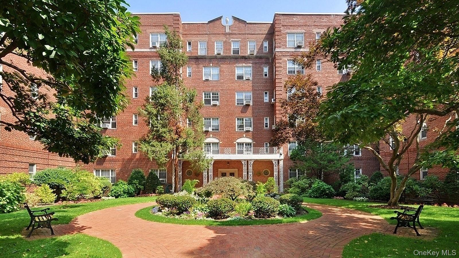 77-15 113th Street 6K — photo