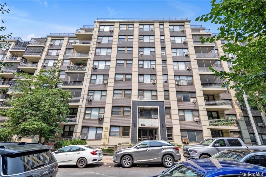 98-10 64 Avenue 4H — photo