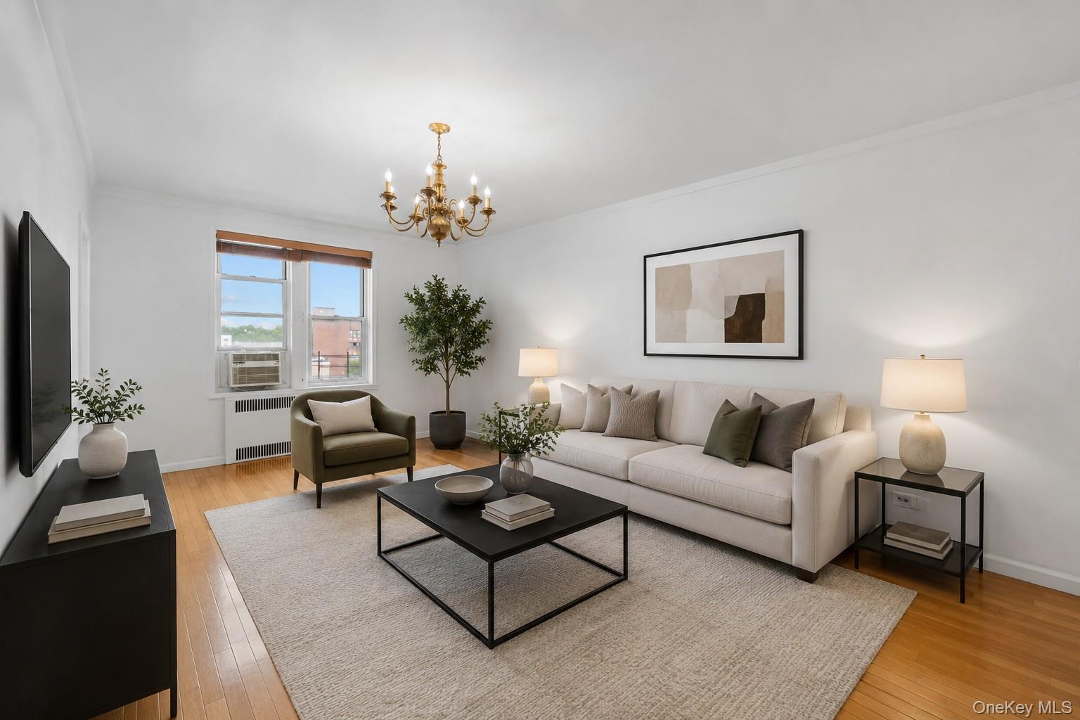 114-06 Queens Blvd D9 — photo