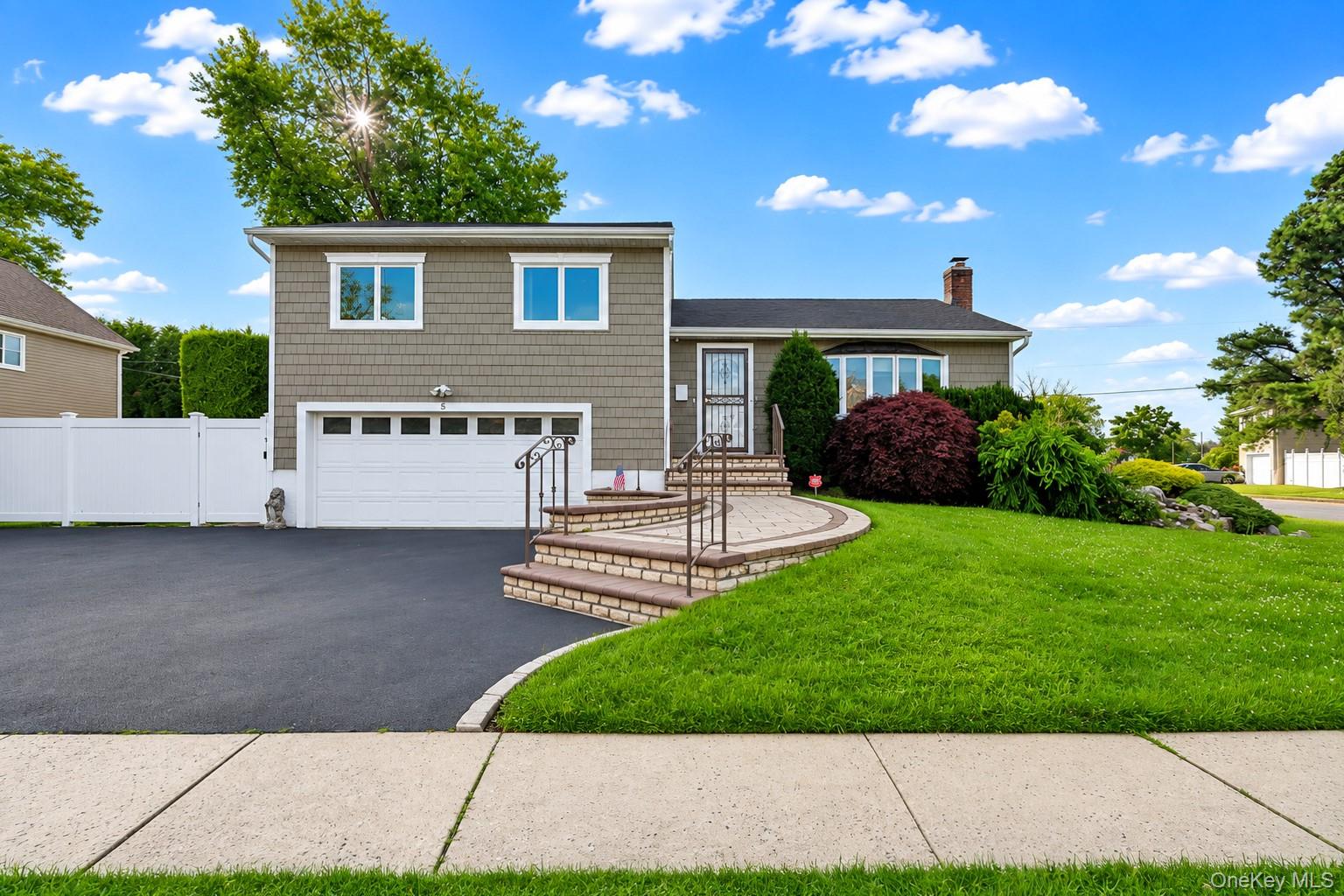 5 Cranberry Lane — photo