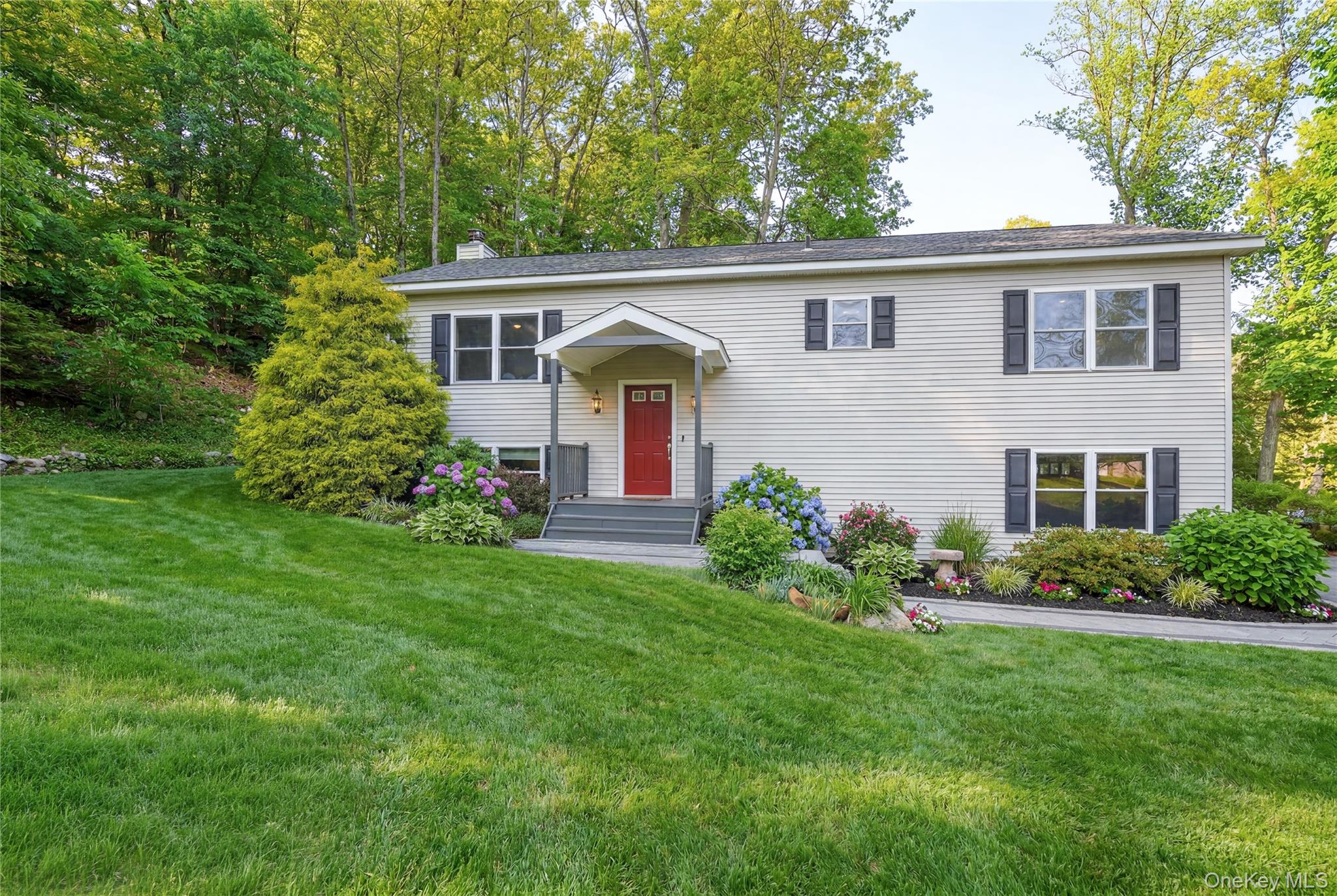 64 Gates Drive — photo