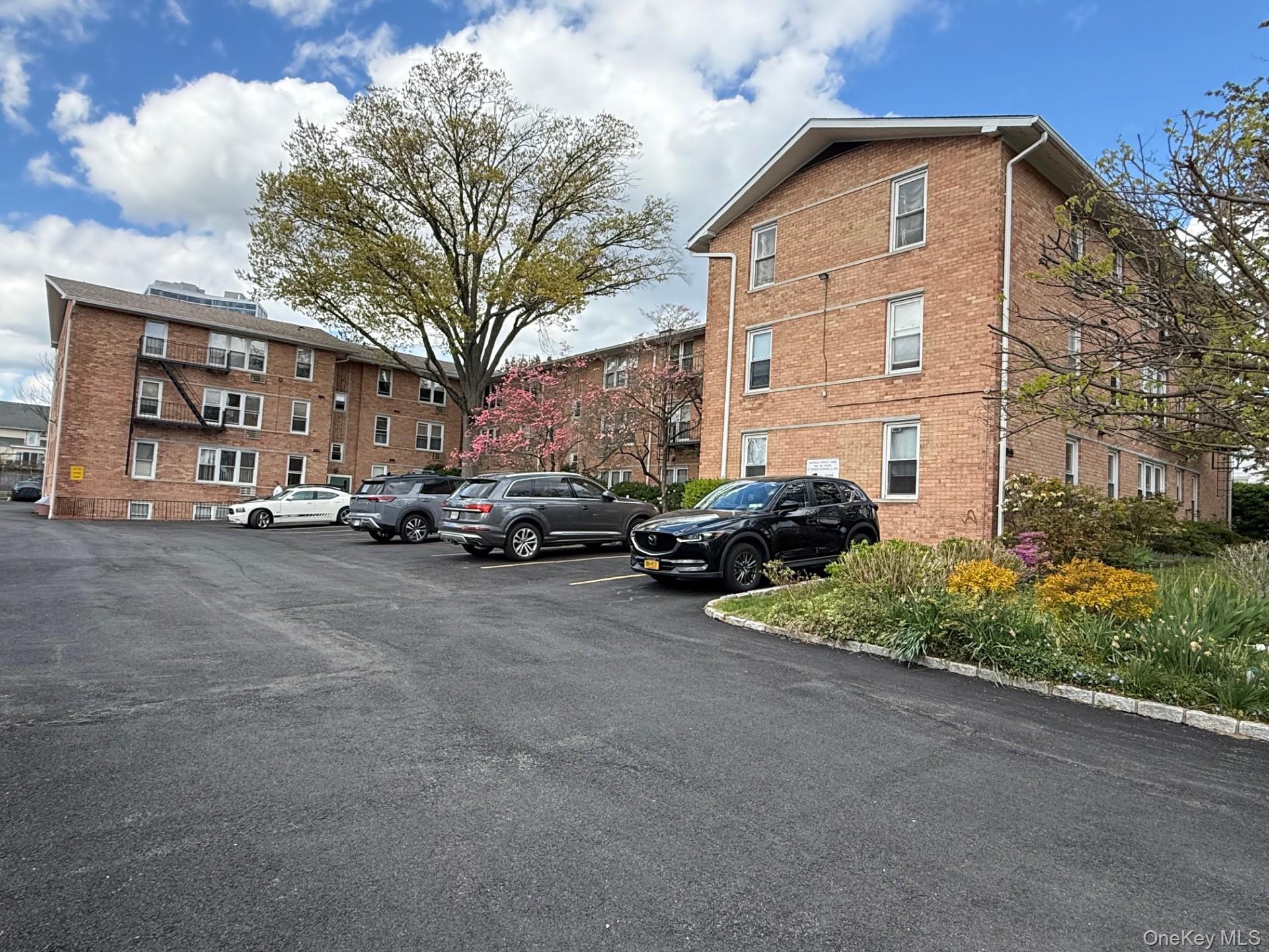 25 Trinity Place 3M — photo