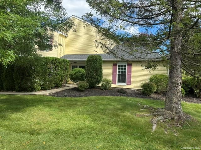 34 Candlestick Court — photo