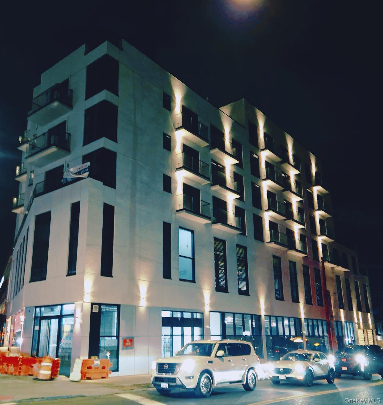 150-02 Northern Boulevard 4G — photo
