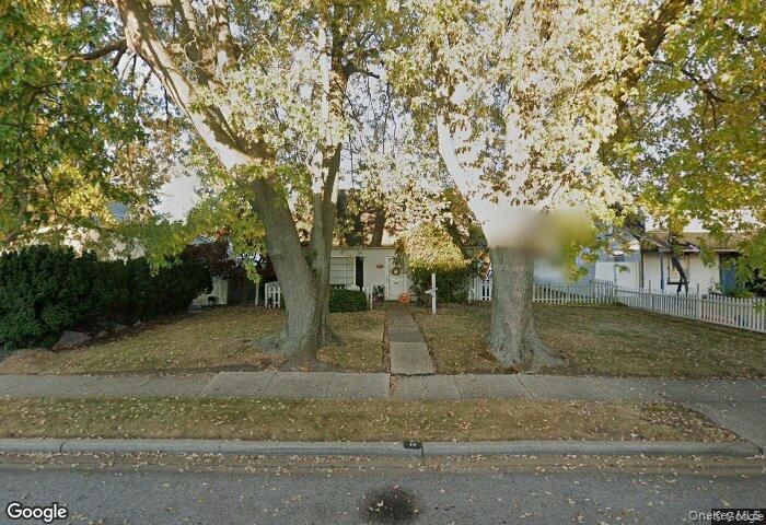 14 Surrey Lane — photo