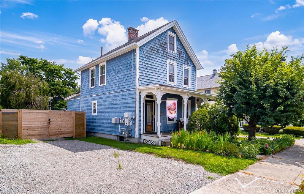 5 Maple Street — photo