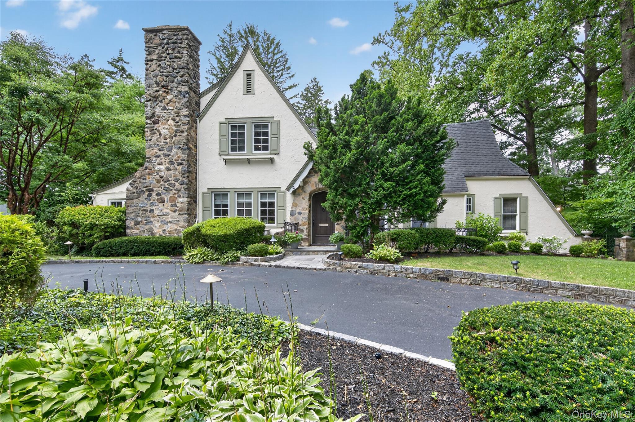 45 Cedar Drive — photo