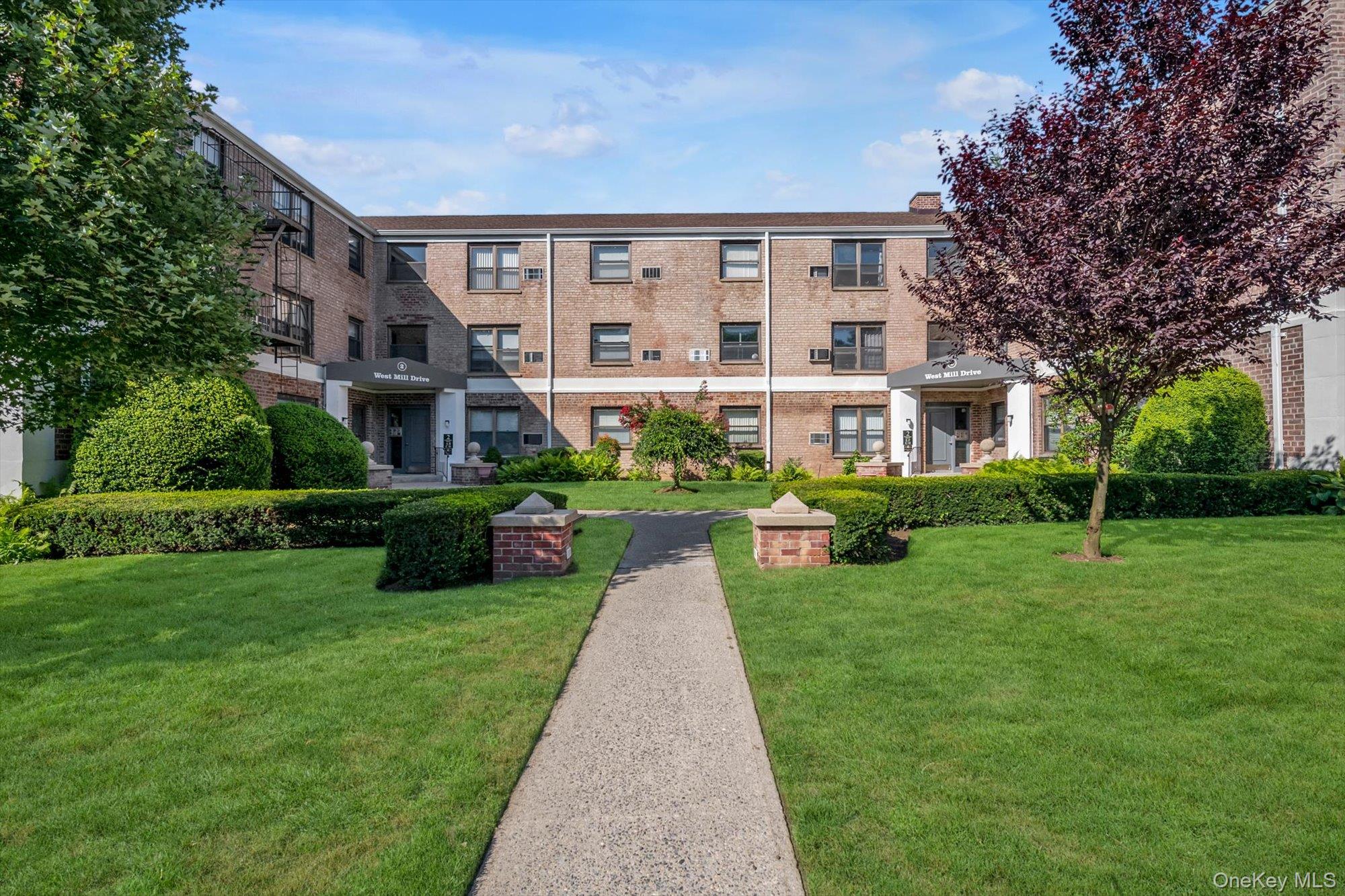 2 W Mill Drive 1B — photo