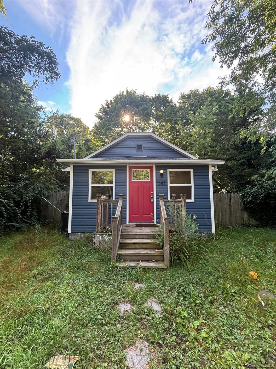 141 Huguenot Drive — photo