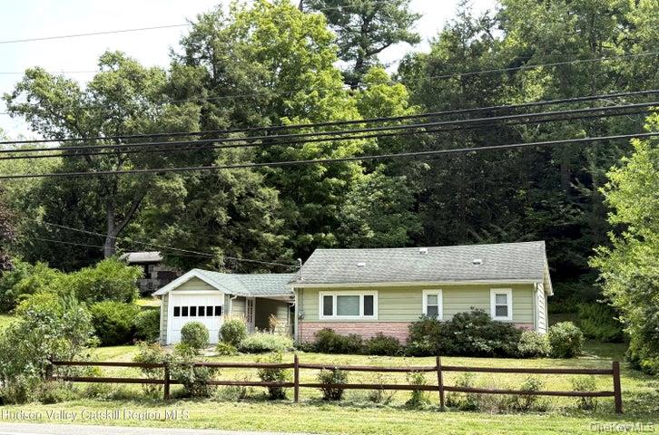 2946 State Route 32 — photo