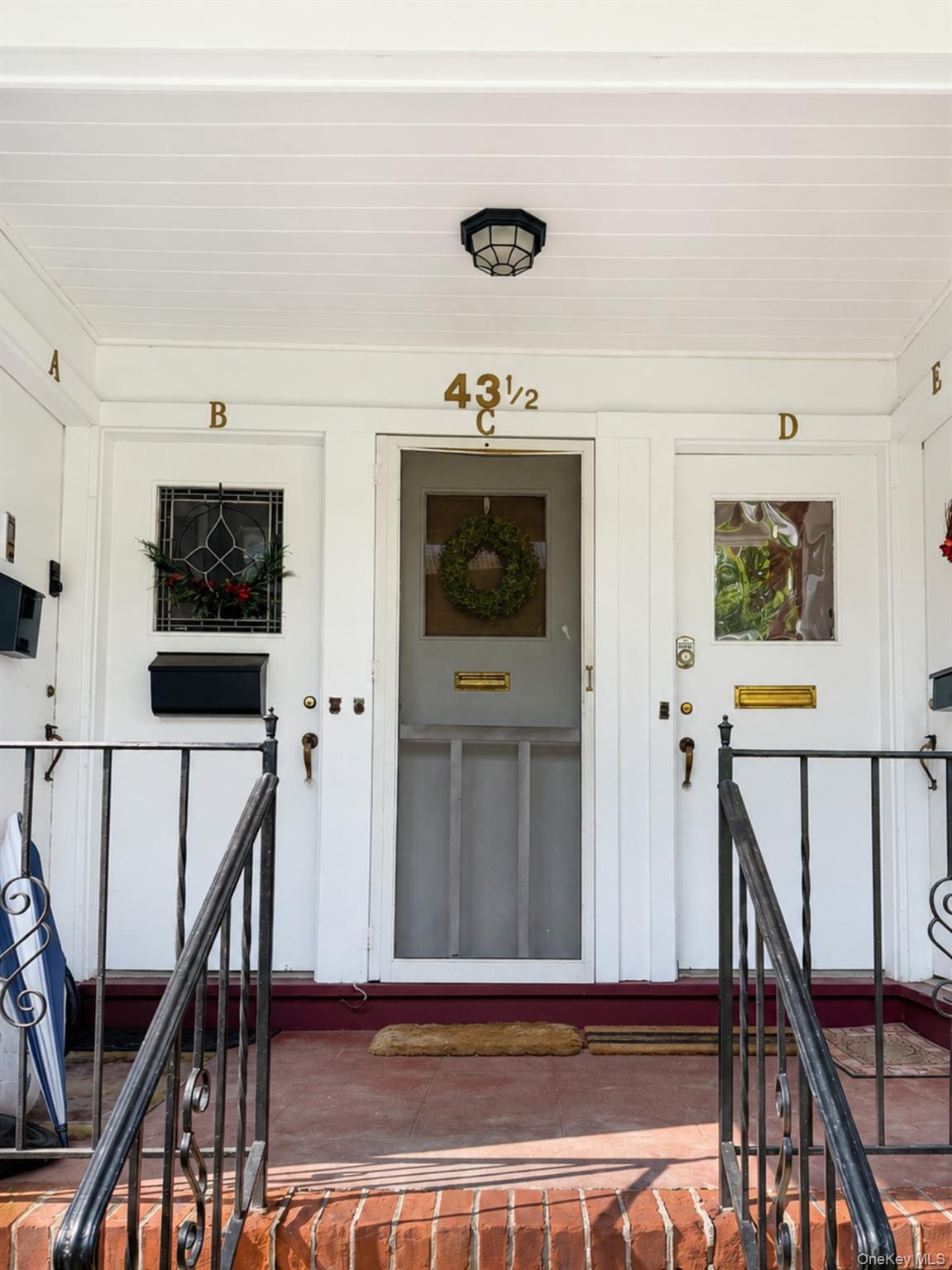 43 1/2 Carpenter Avenue D — photo