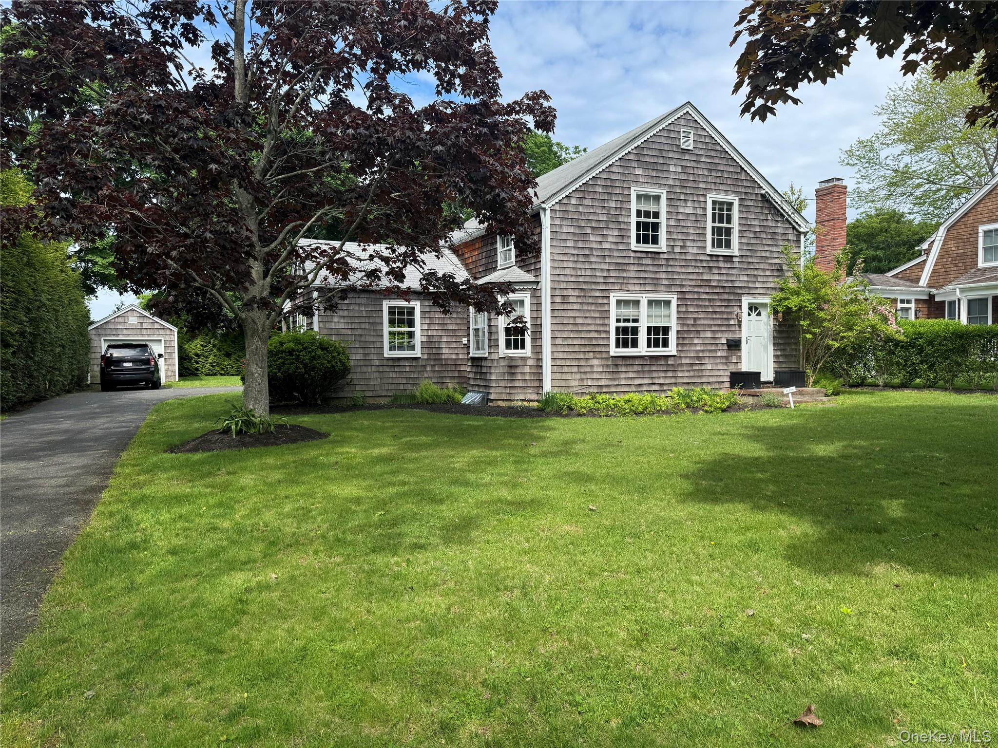 21 Elm Street — photo