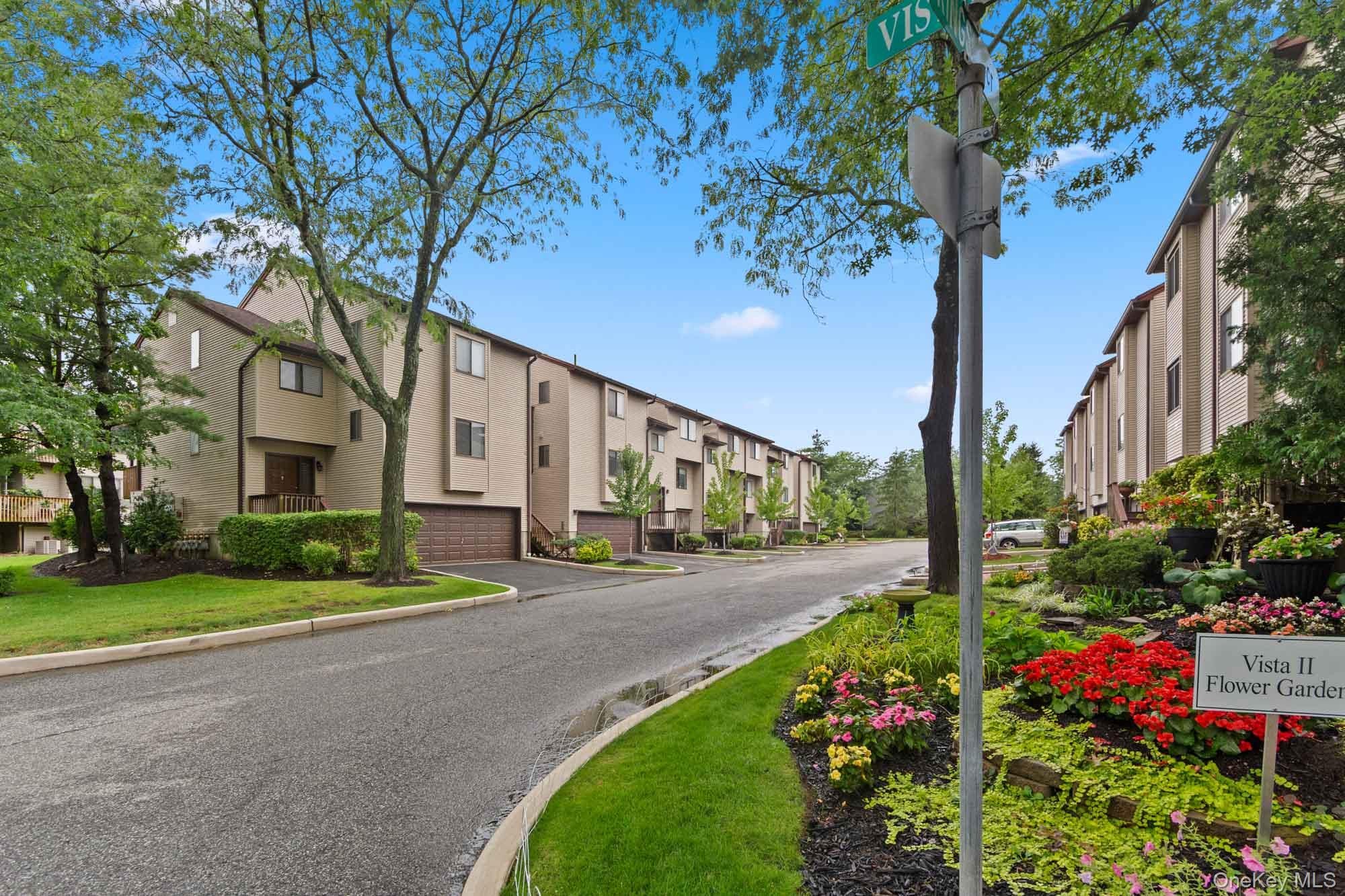 5 Kings Court — photo