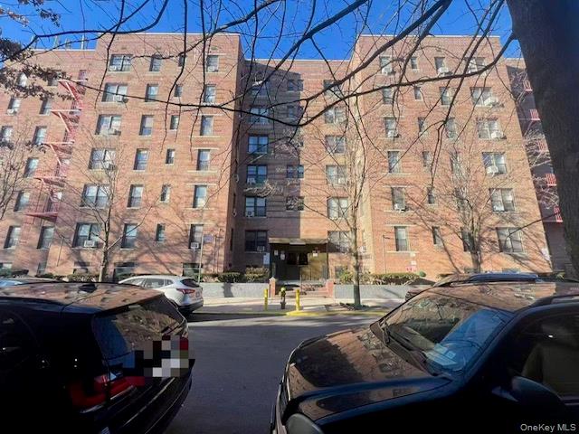 88-30 182nd Street 3F — photo