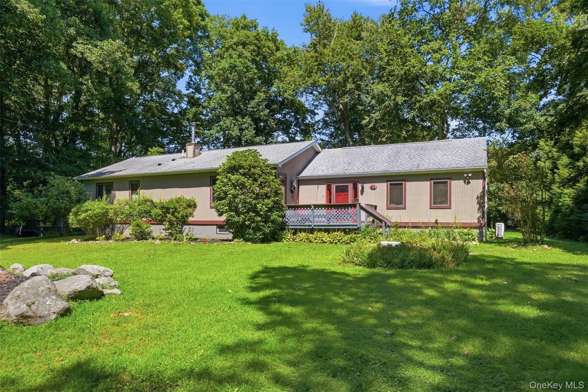 41 Penny Lane — photo