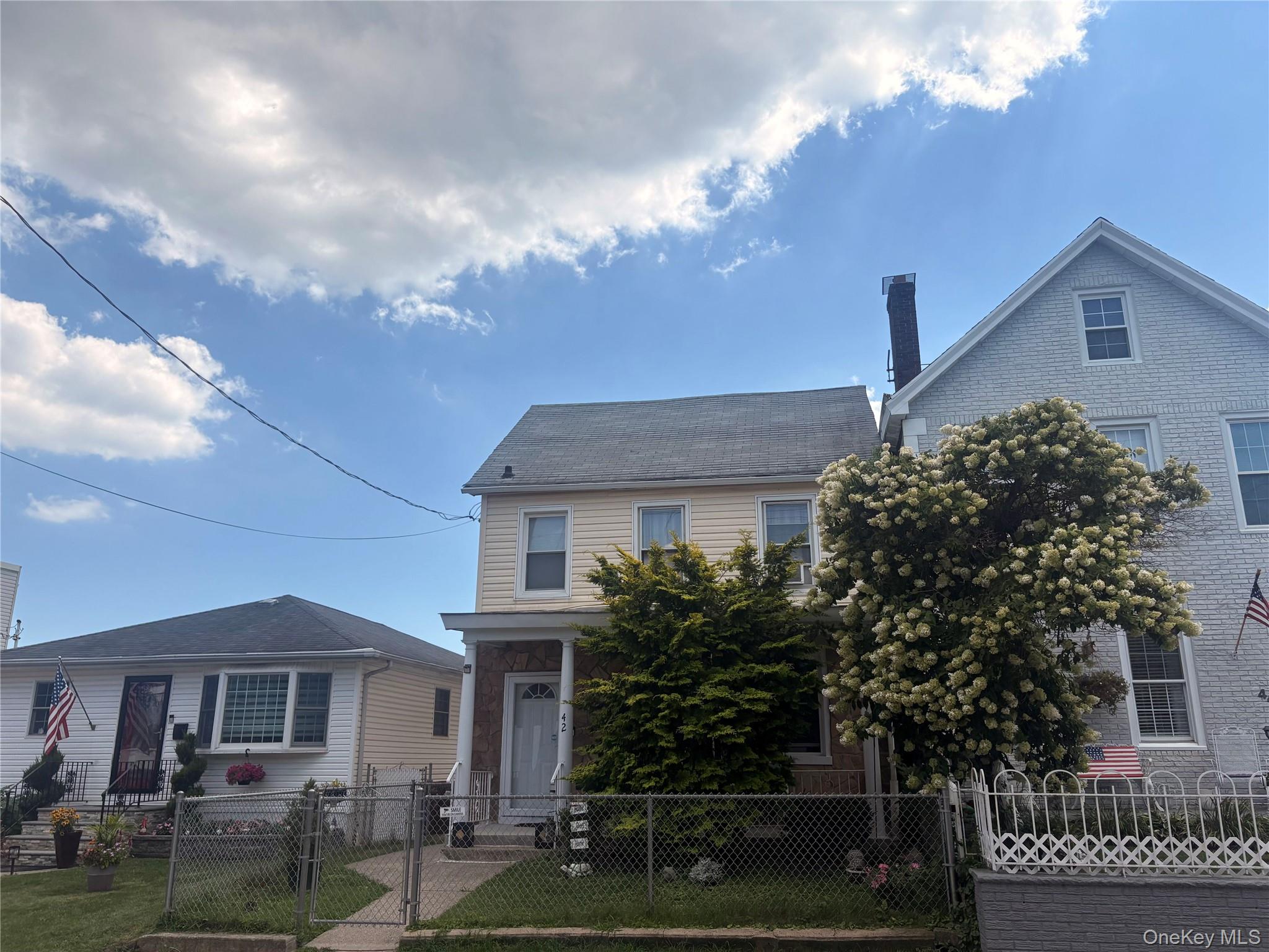 42 Saint Marys Avenue — photo