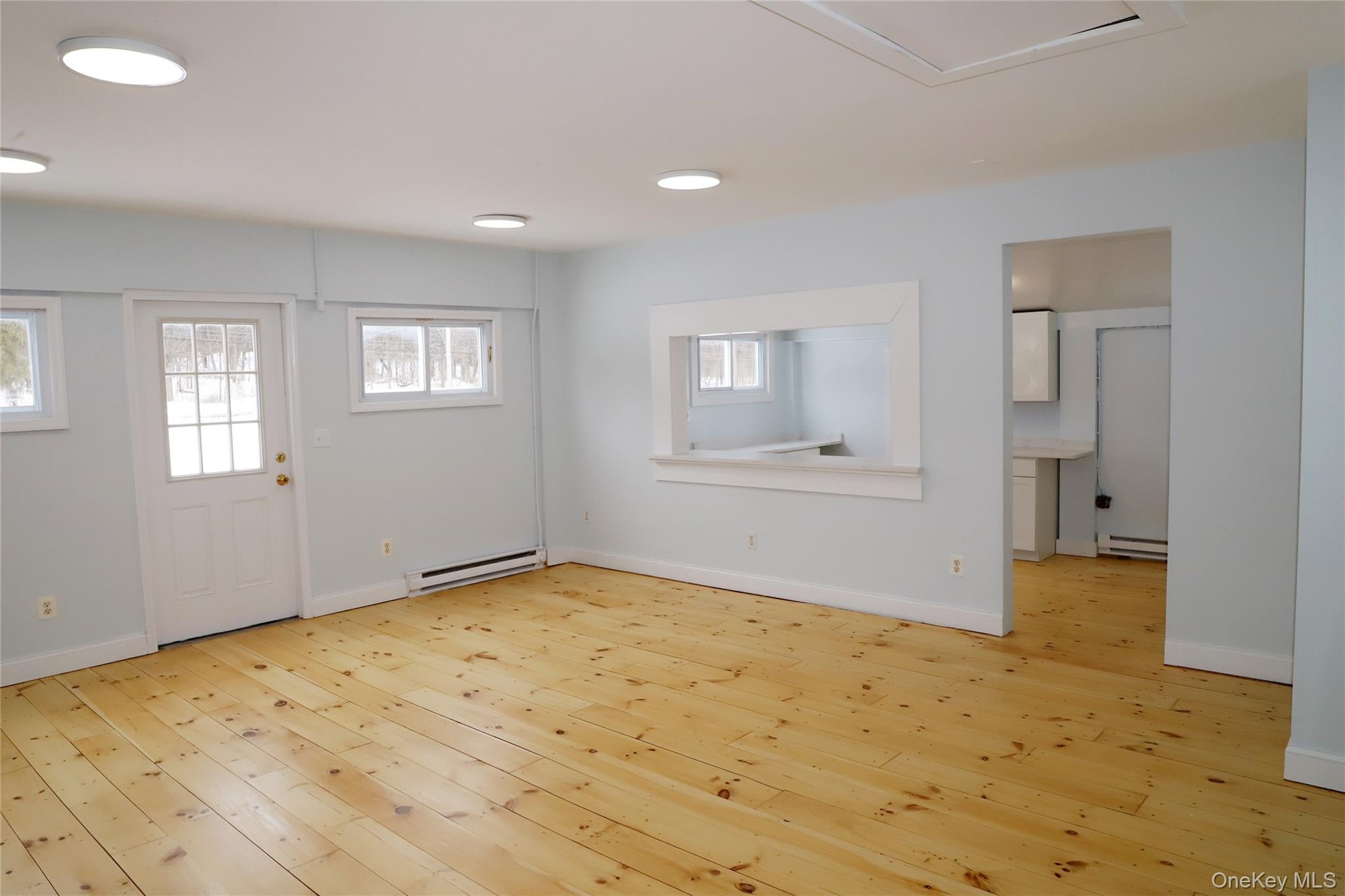 7217 Albany Post Road — photo