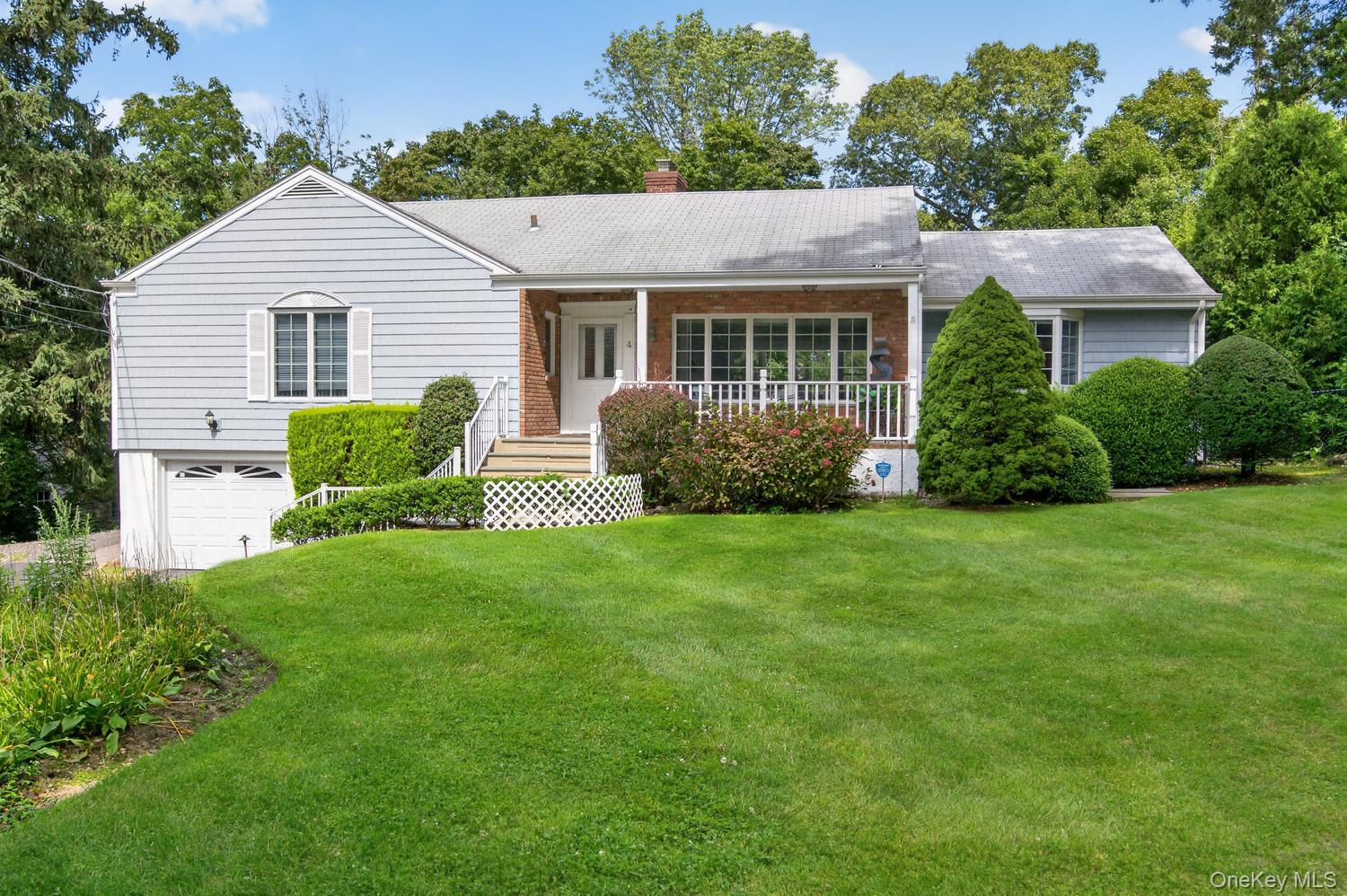 4 Woodleaf Court — photo