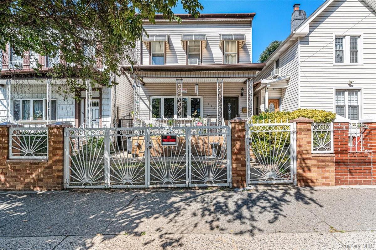 134 Logan Street — photo