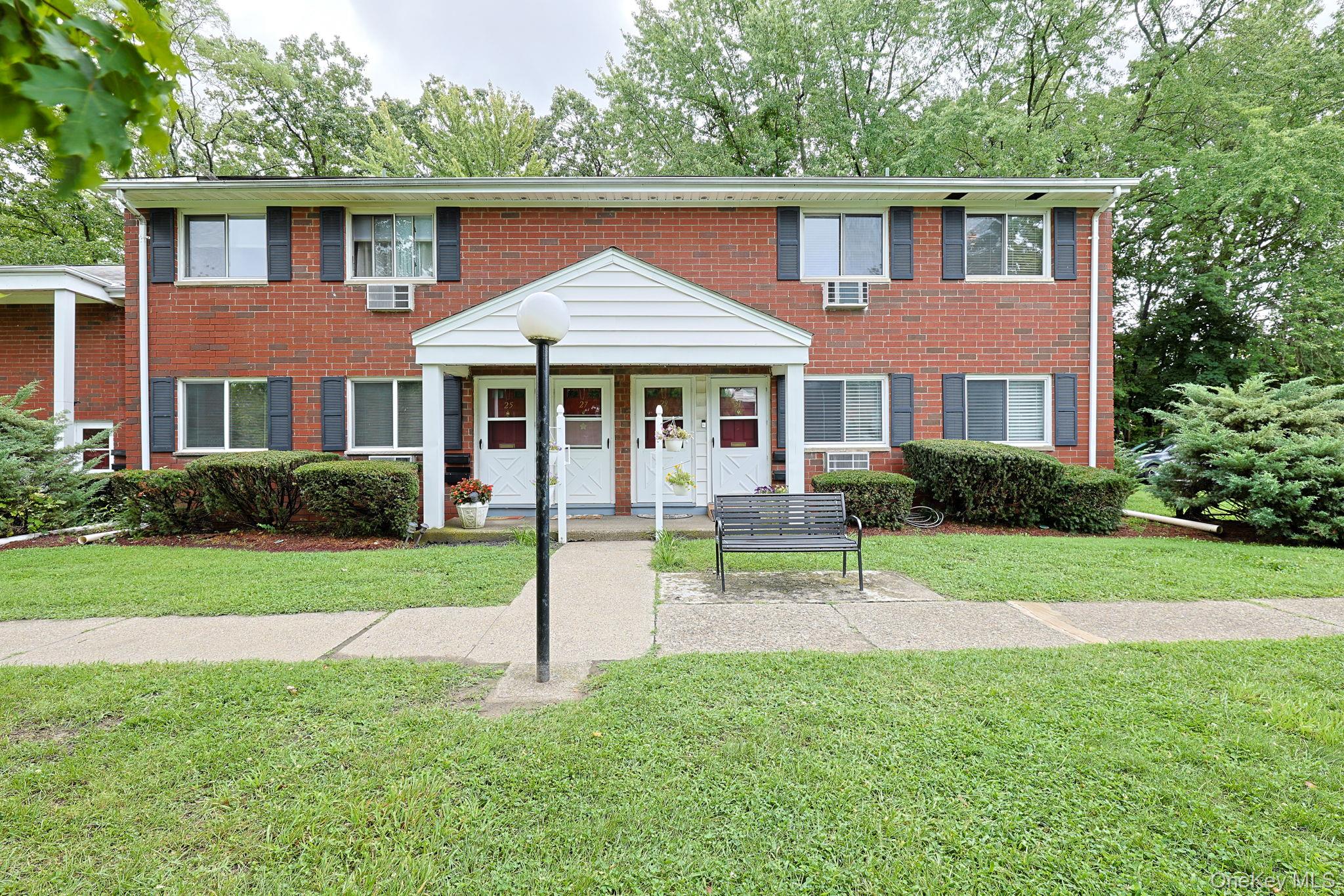 29 Manor Drive 29 — photo