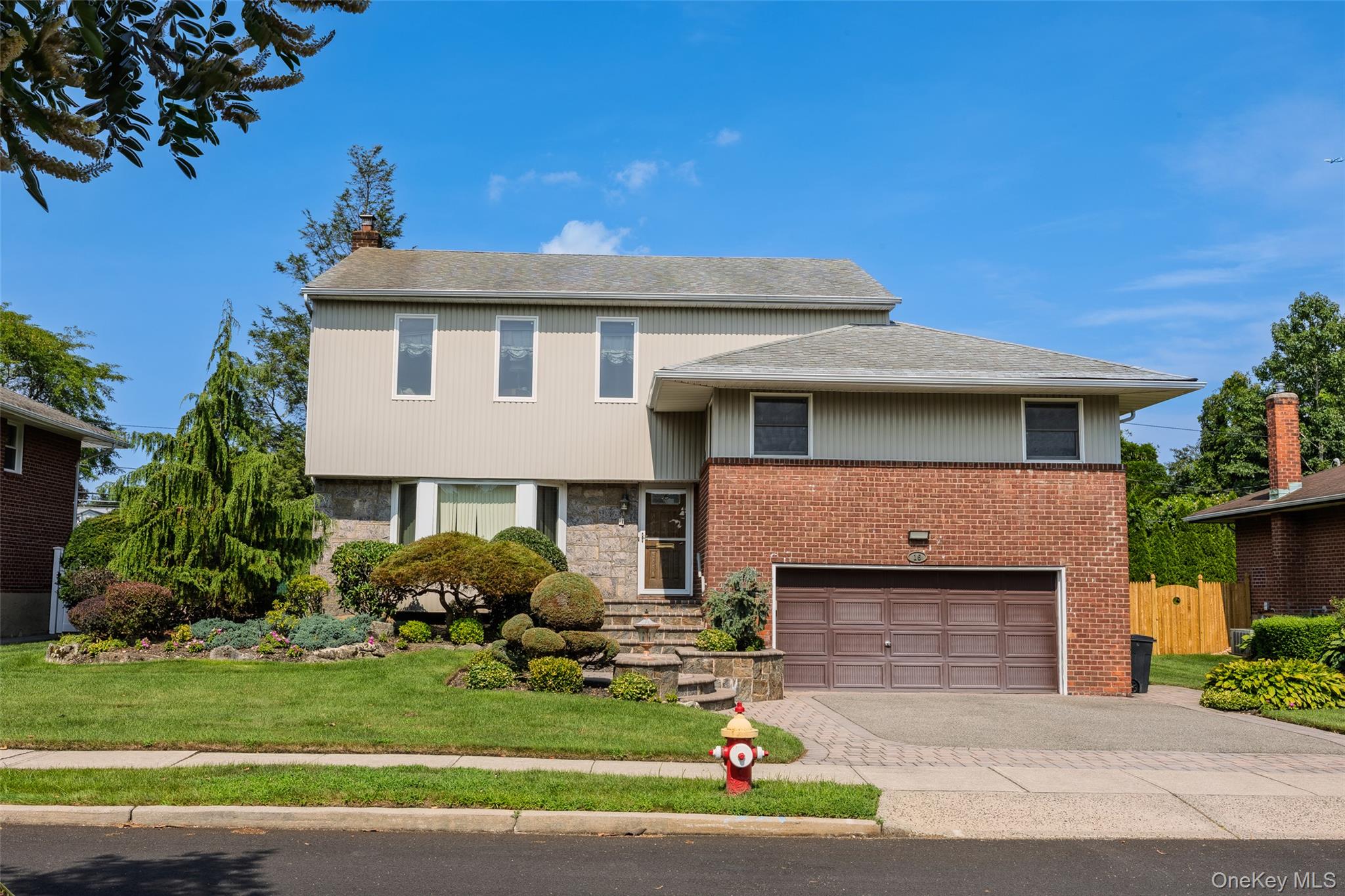 16 Winthrop Road — photo