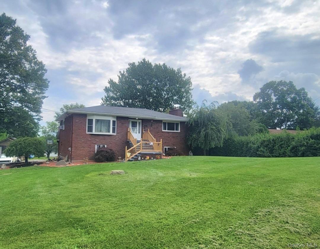 13 Lakeview Drive — photo