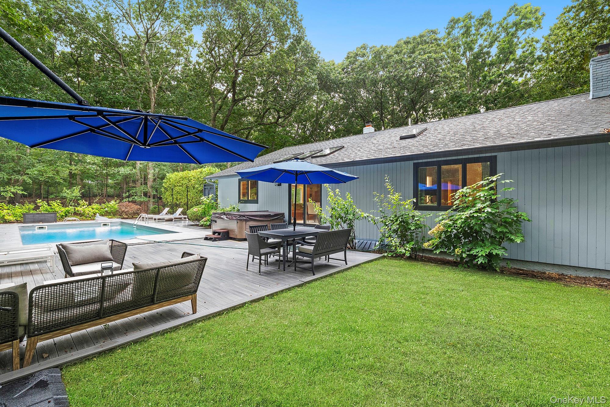 2723 Deerfield Road — photo
