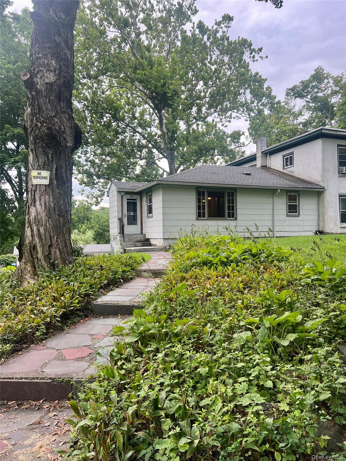 1612-1616 Route 9W a1 — photo