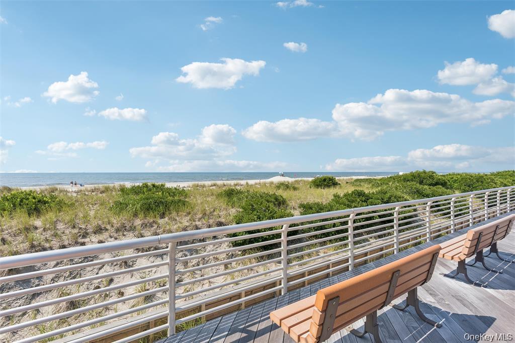 623 Oceanfront a — photo