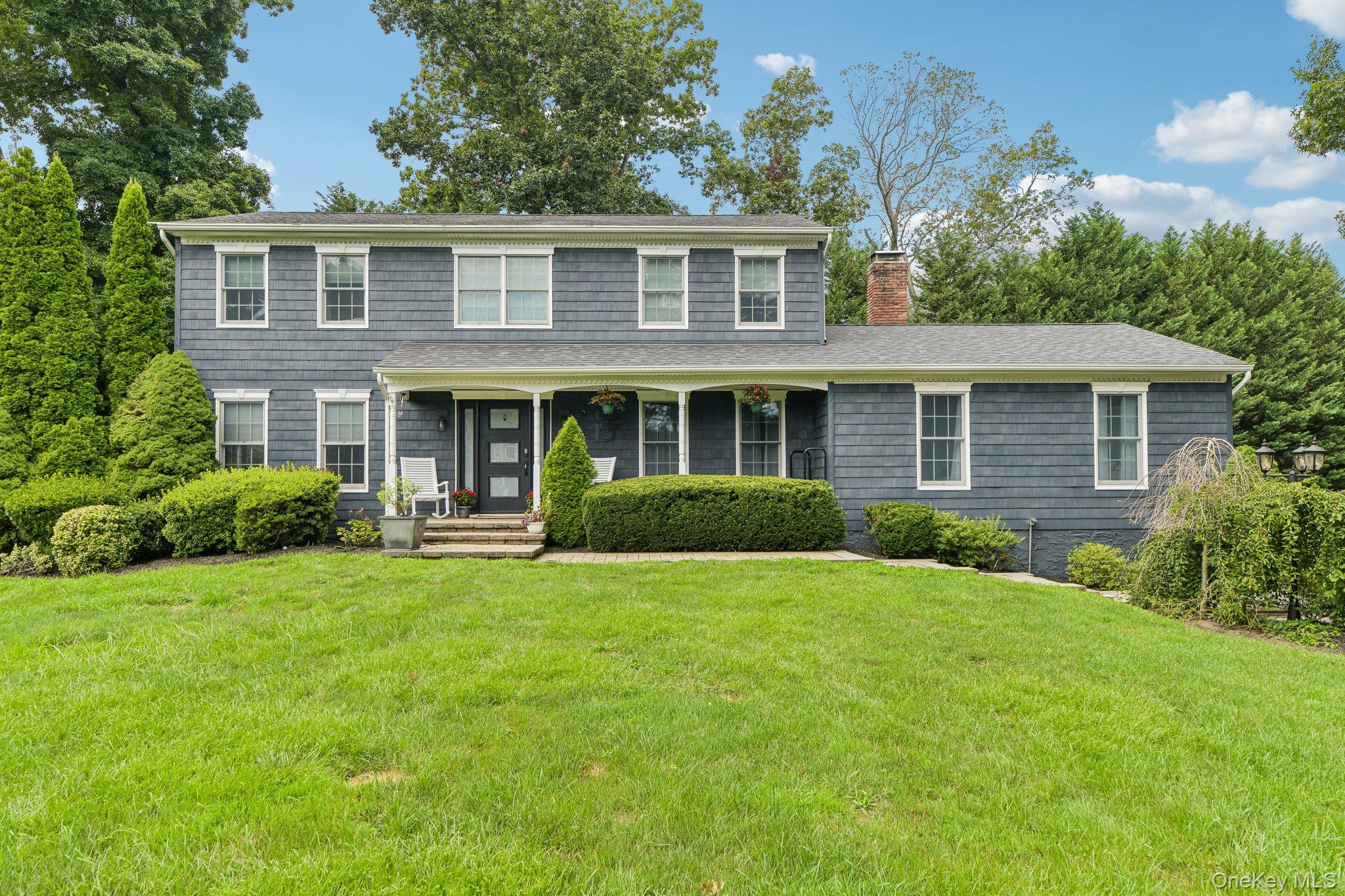 6 Pebble Hill Court — photo