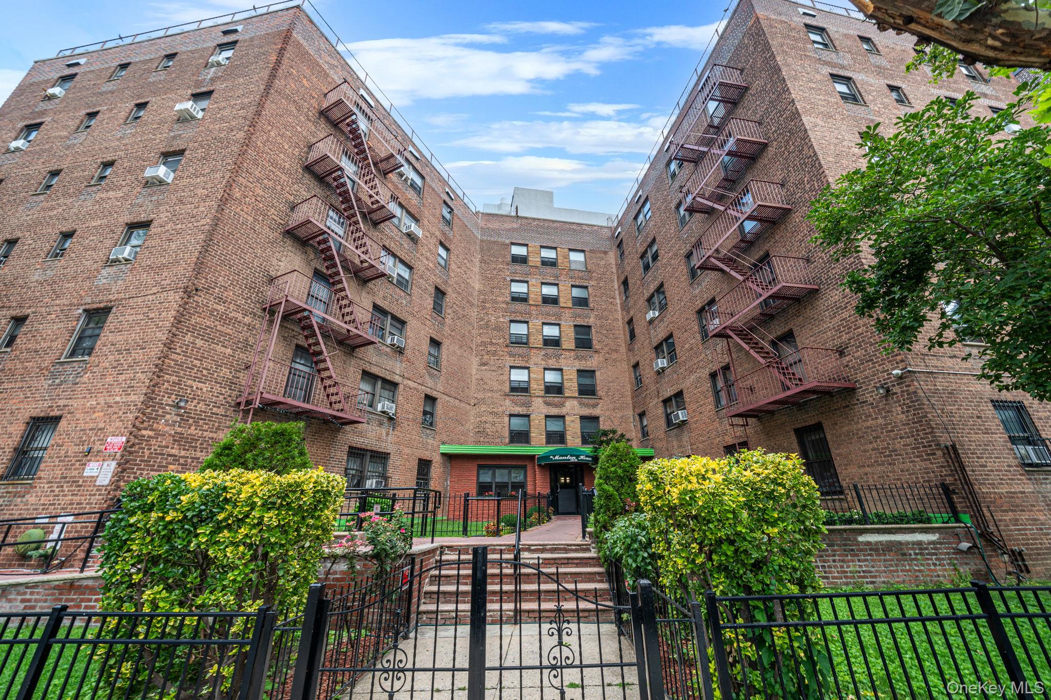 139-05 85 Drive 5E — photo