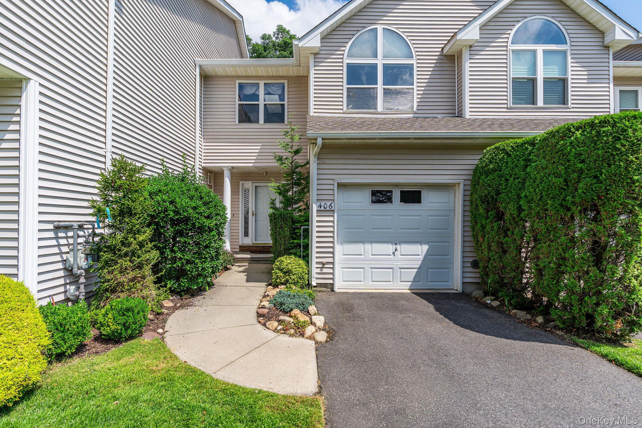 406 Willow Pond Drive — photo