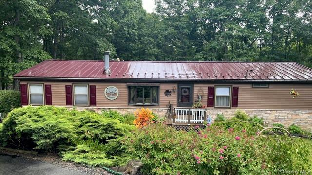 231 Traverse Road — photo
