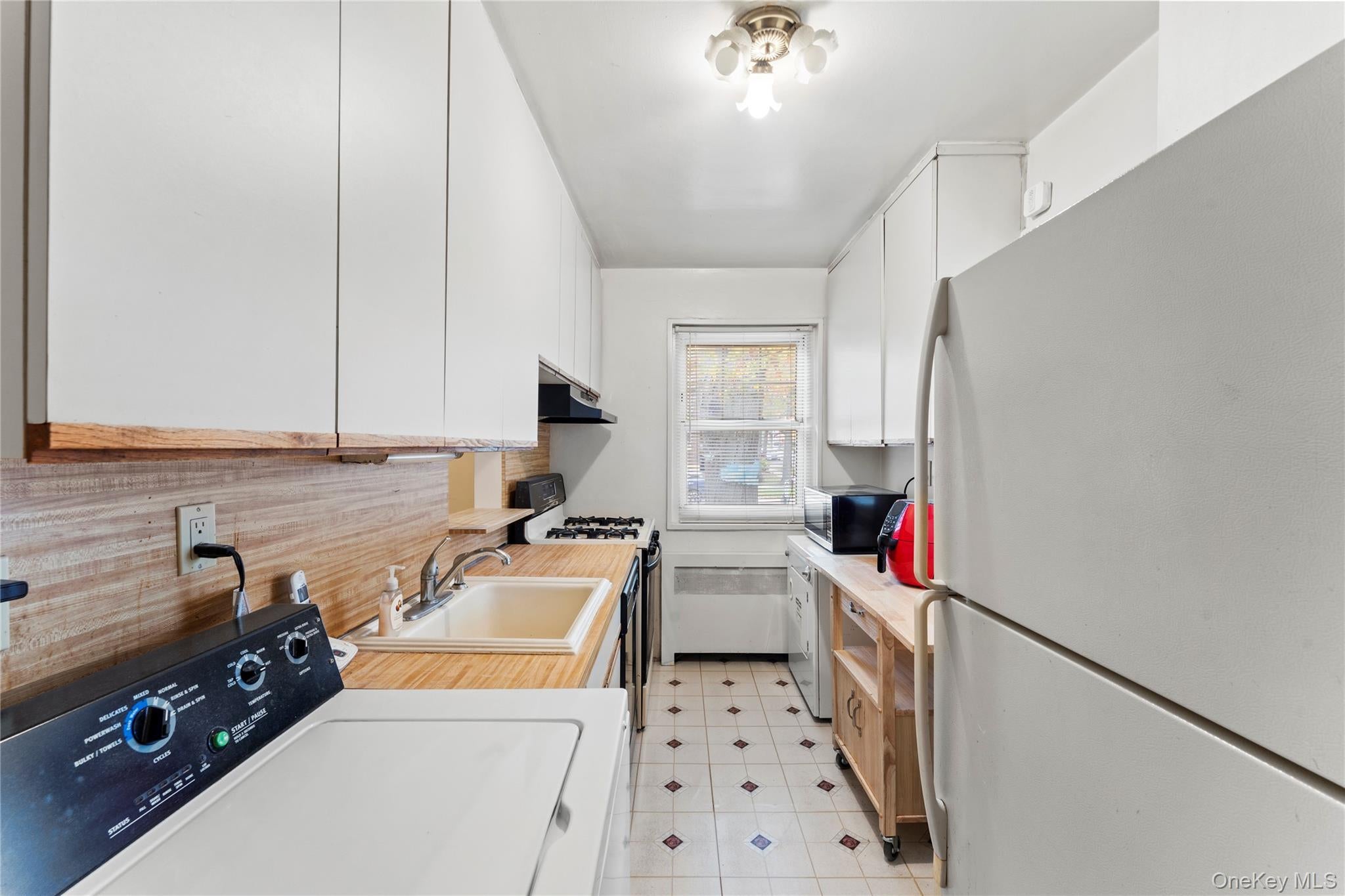 251-29 61st Avenue #719 — photo