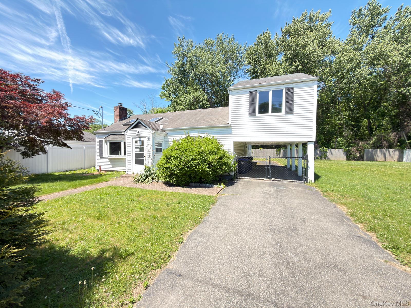 9 Babbitt Court — photo