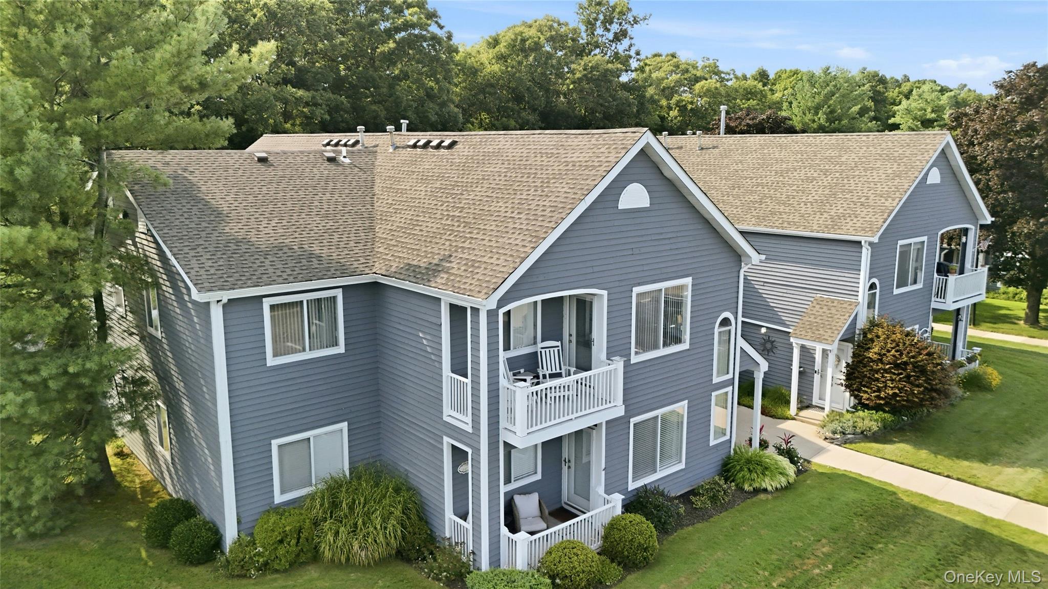 874 Birchwood Park Drive — photo