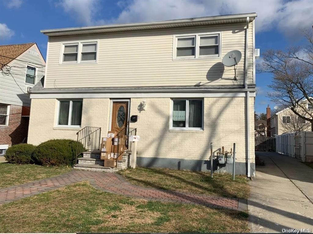 76-29 271st Street 2nd Fl — photo