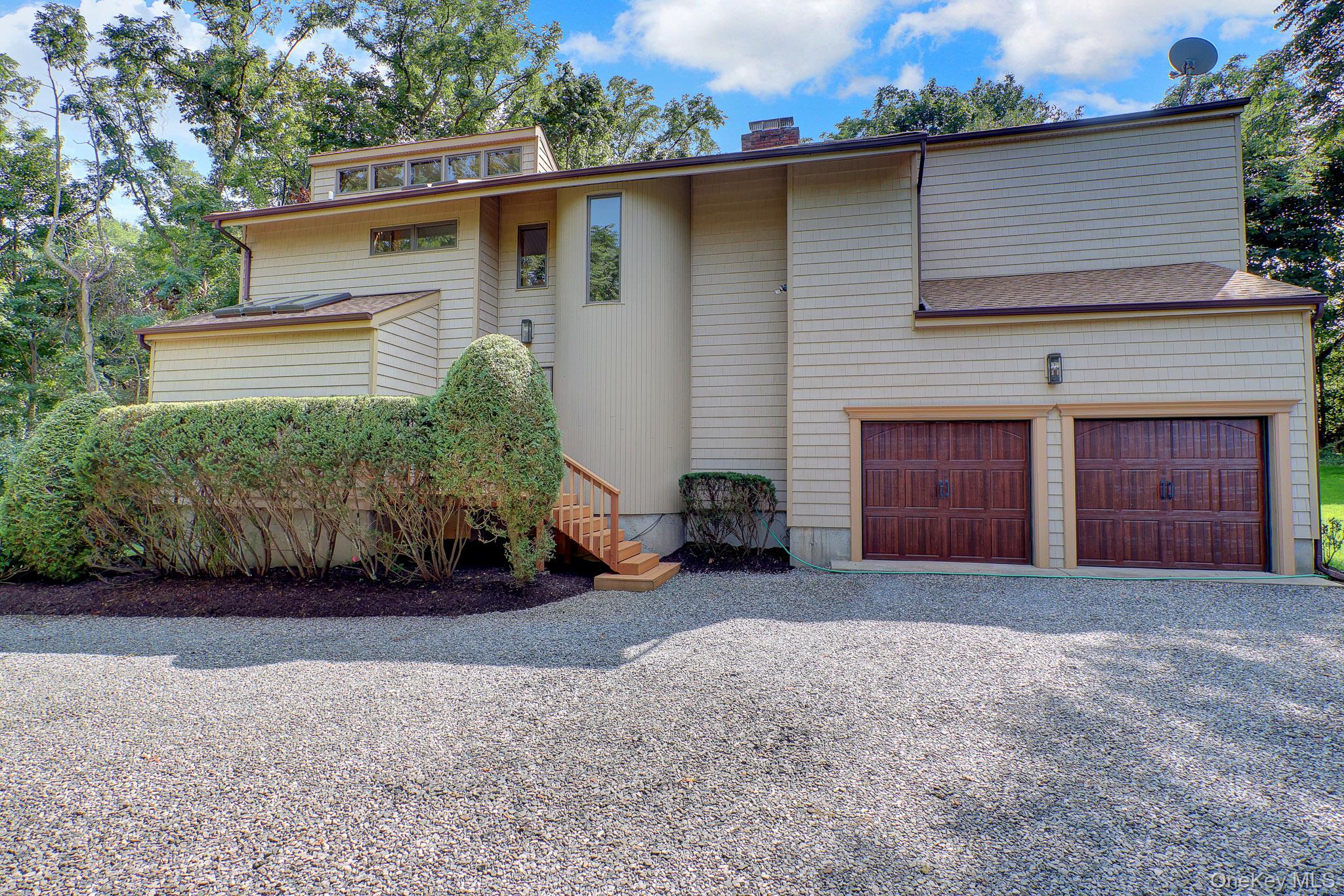 64 Fort Salonga Road — photo