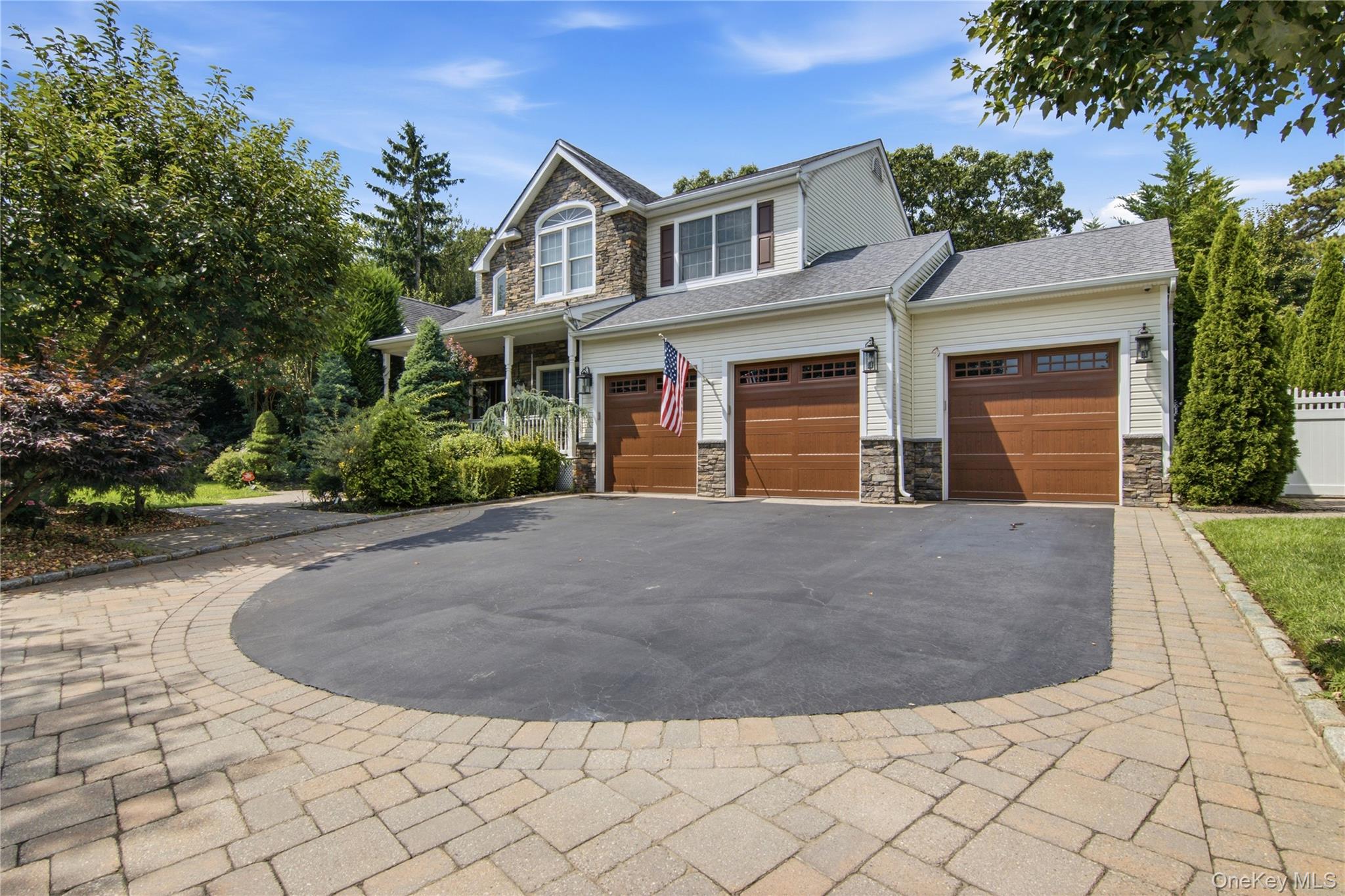6 Hayloft Court — photo
