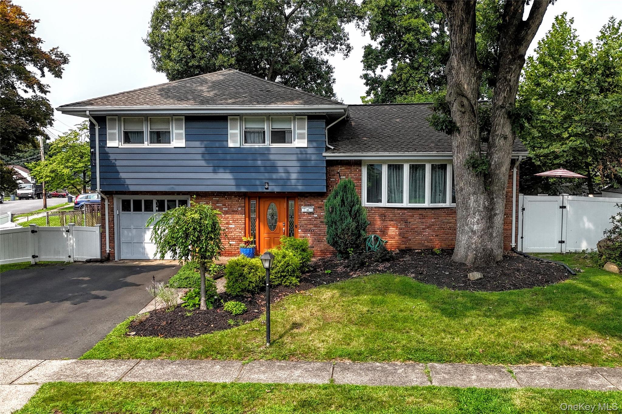 3 Forest Knoll Drive — photo