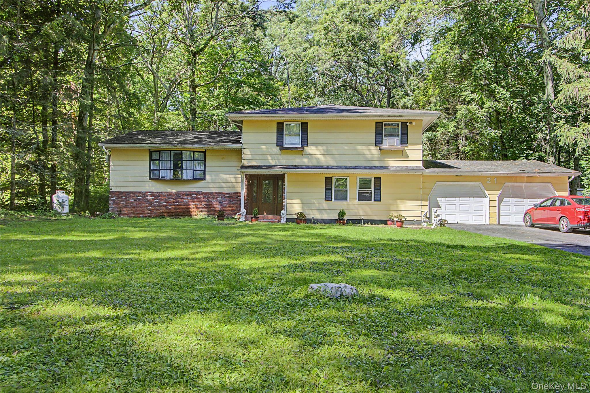 21 Blueberry Lane — photo