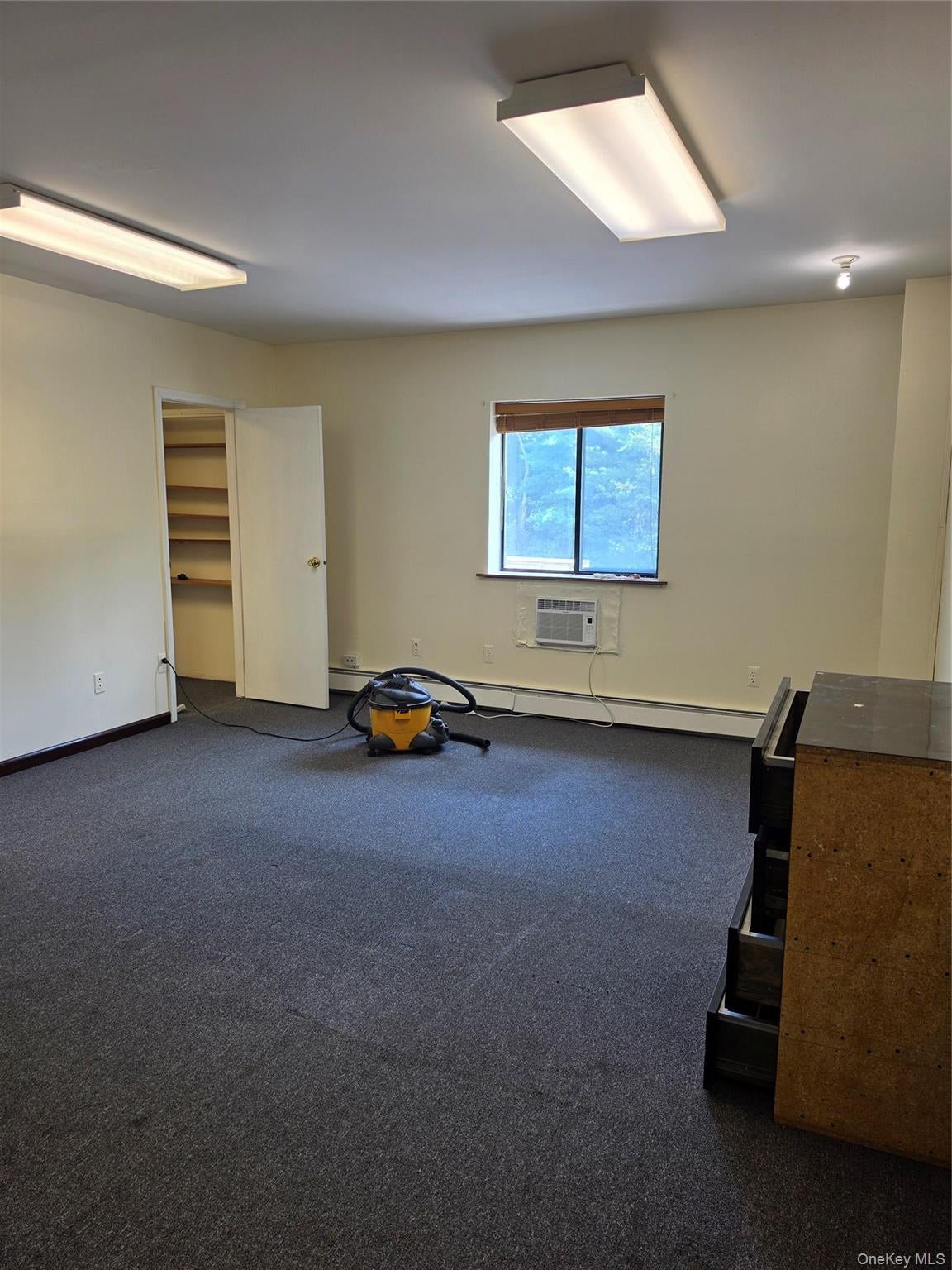 200 Route 32 203 — photo