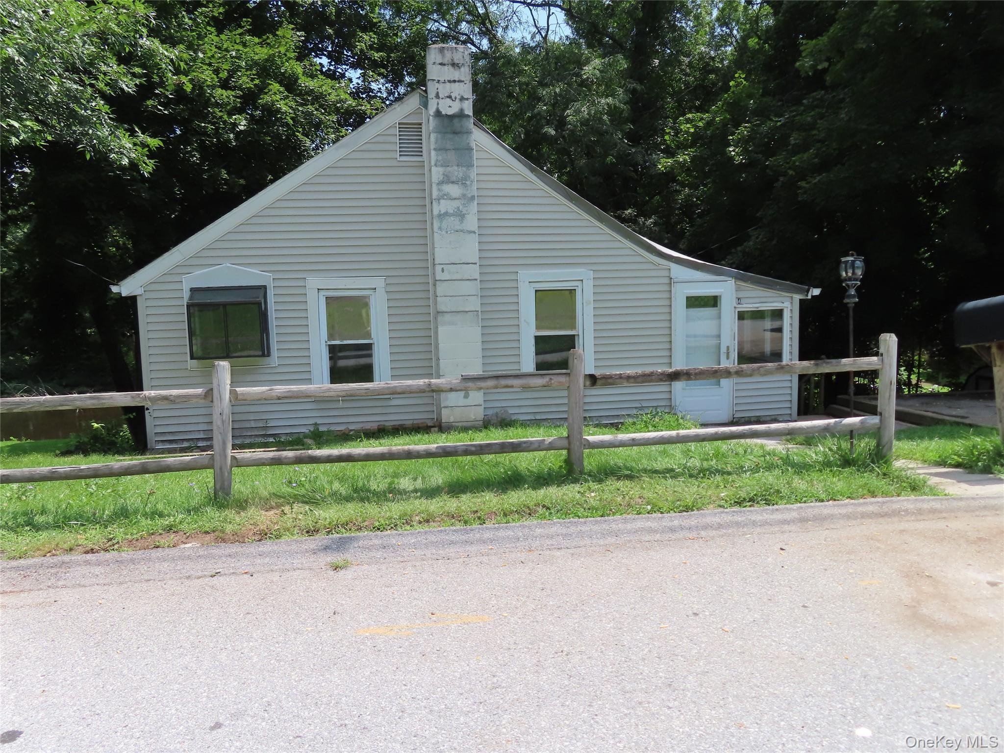 4 Wilbur Road — photo